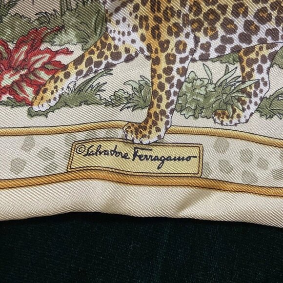 Auth Salvatore Ferragamo - Dark Green Cream Multi Rayon Silk Scarf - Picture 3 of 7